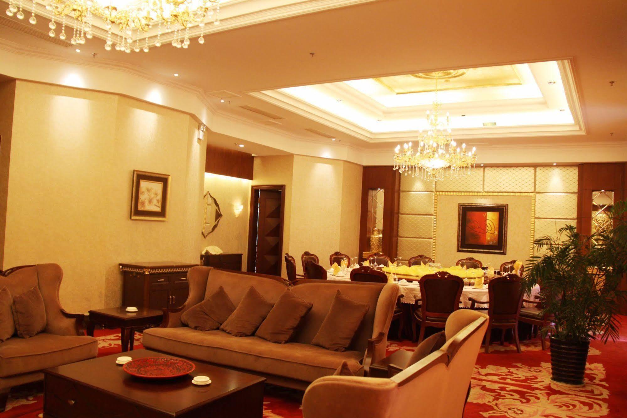 Sisuo Seaview Hotel Саня Екстериор снимка